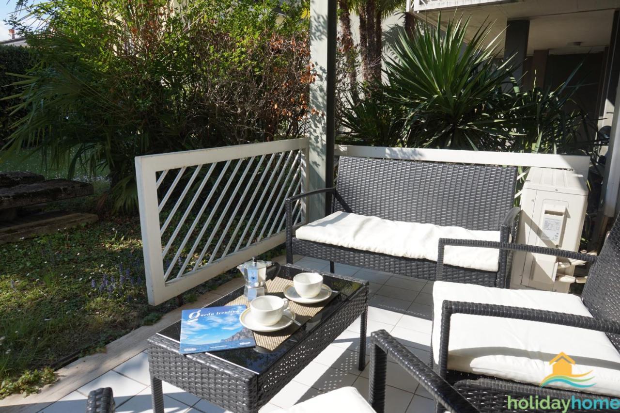 Green Relax Apartment Рива-дель-Гарда Экстерьер фото