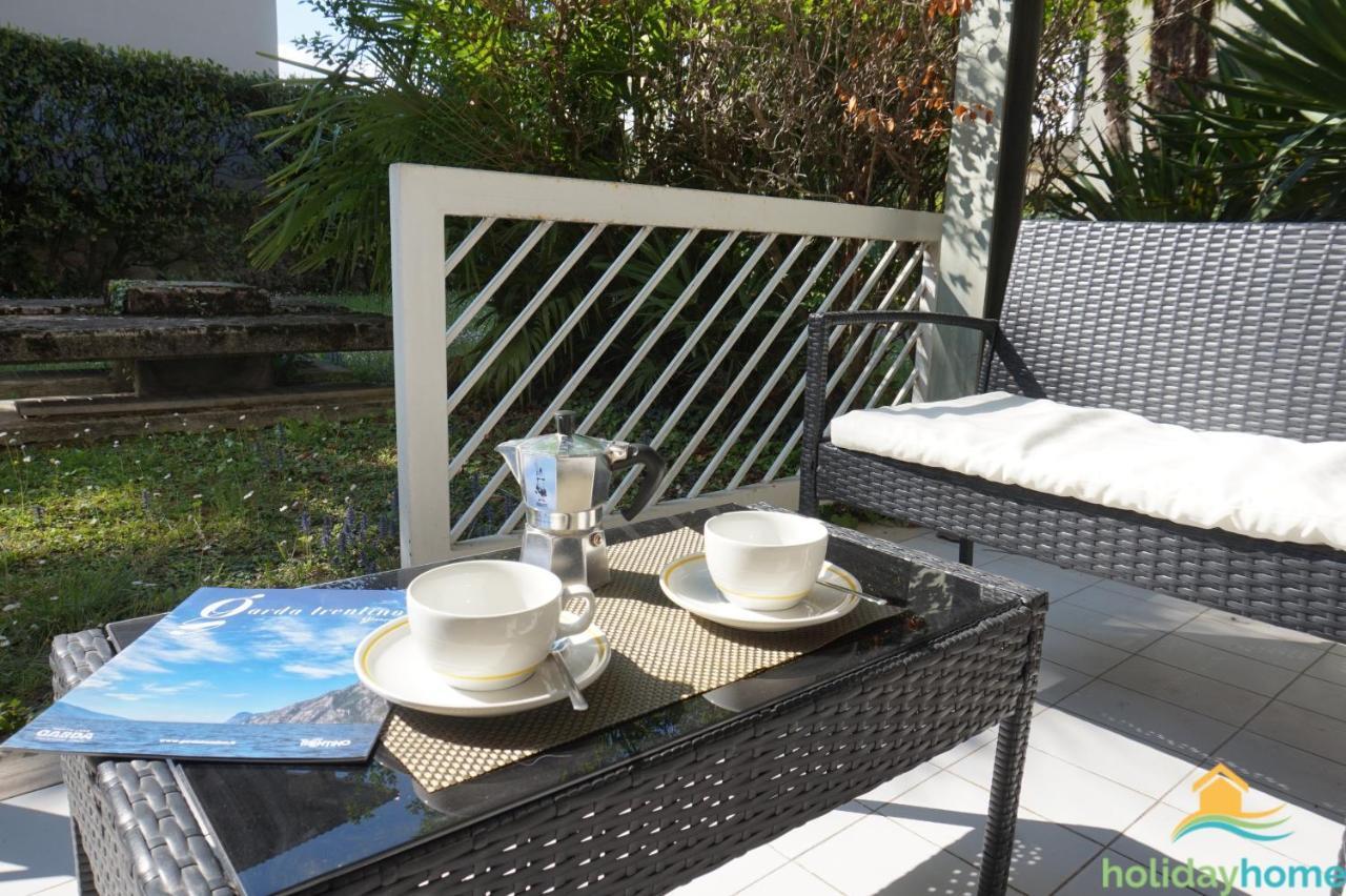 Green Relax Apartment Рива-дель-Гарда Экстерьер фото